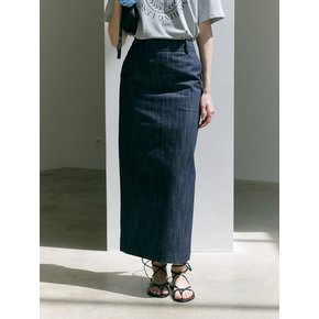 BACK SLIT MAXI SKIRT (indigo denim)