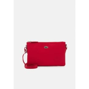 4760730 Lacoste FLAT CROSSOVER BAG - Across body bag haut rouge