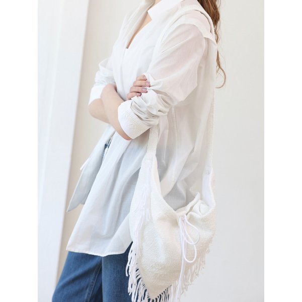 [리퍼브] Tri-angle Fringe Shoulder Bag_White