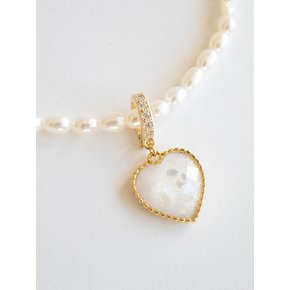 Pearly heart pendant (White)