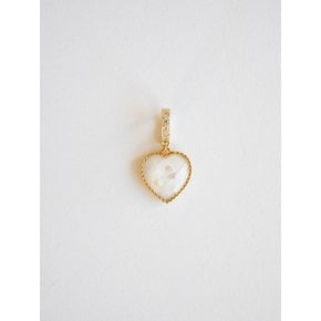 Pearly heart pendant (White)