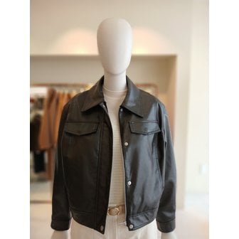 CC콜렉트 [여주점] 씨씨콜렉트 페이크레더카라넥자켓E251psf153