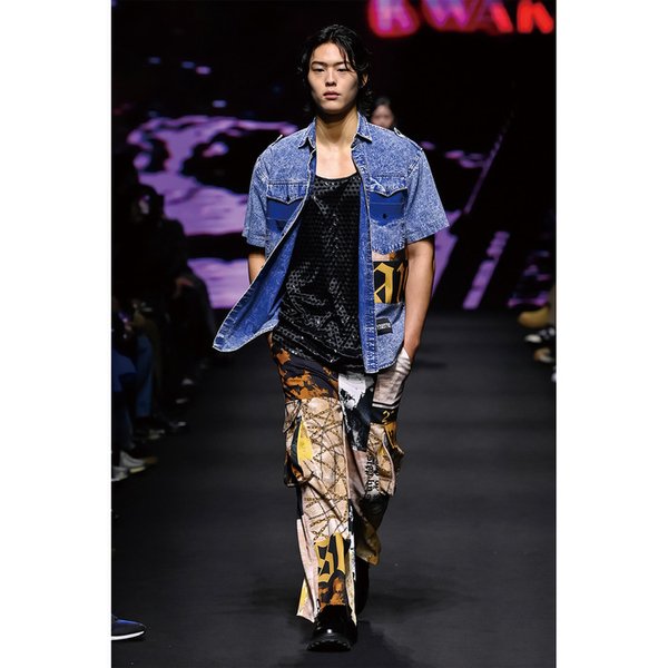 25FW  BEIGE COLLAGE GRAPHICS CARGO PANTS