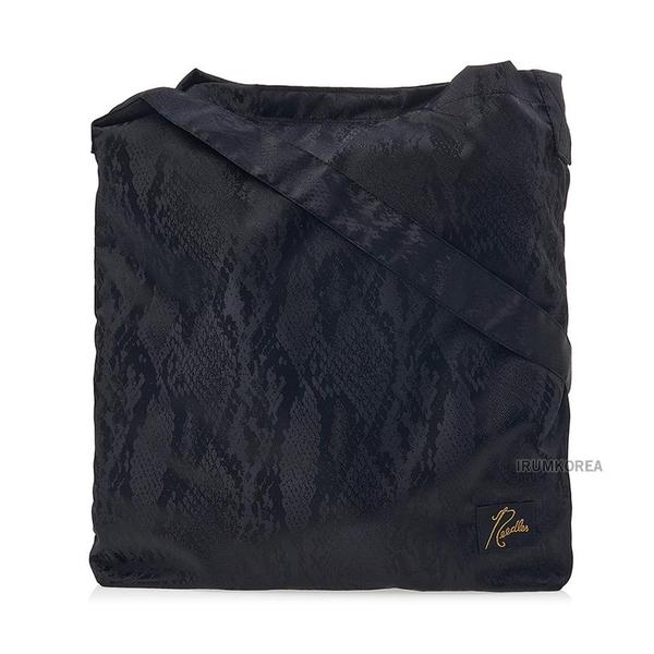 확대된 대표 니들스SS25 공용 파이썬 자카드 숄더백 QV058B BLACK