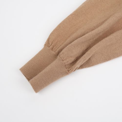 https://image-cdn.trenbe.com/resale-product-photo/893619/1792668427225-cfe87aa0-05fb-48c5-bc4f-398e84a83857.jpg