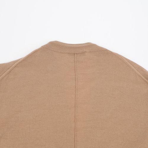 https://image-cdn.trenbe.com/resale-product-photo/893619/1792668427537-15e74616-762b-44d0-952e-f019099b8ed9.jpg