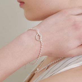 B202 Pretzel Bracelet
