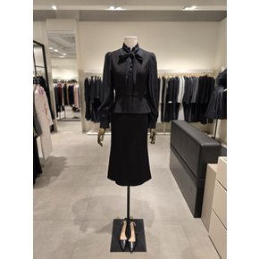 [파주점] 블라우스 배색 페플럼 원피스 JRAA0OP972