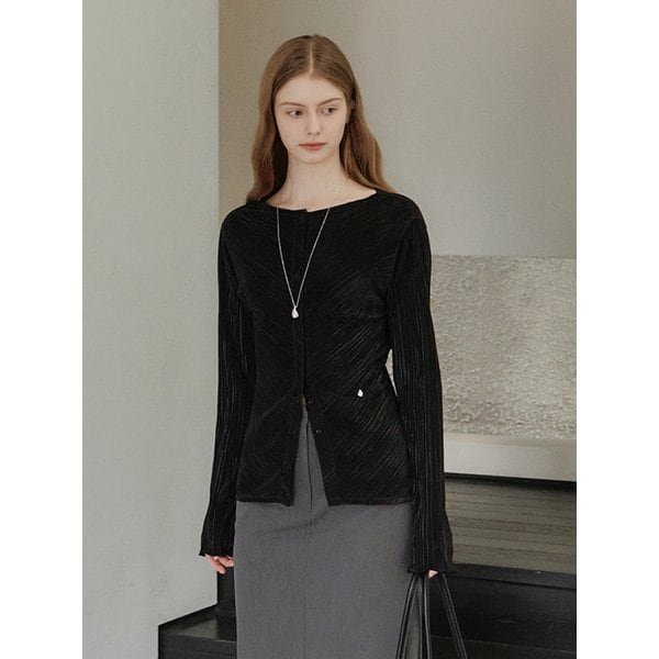 Modern Pleats Blouse Black AT6CDA007BK