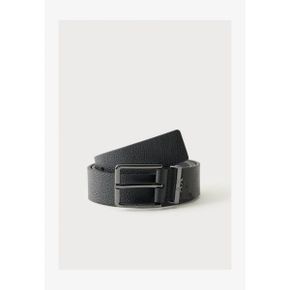 Armani Exchange 아르마니 익스체인지 혀 벨트 유니섹스 - 검정색 8066805