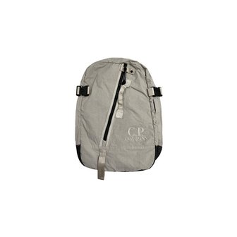 CP컴퍼니 [CP 컴퍼니] 25FW 로고 자수 백팩 그레이 19CMAC121A 110188G 331