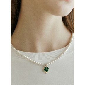 Clover Pearl Necklace -  Gold