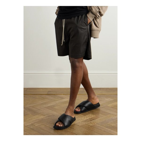 도넛 그래놀라 가죽 샌들 블랙 1647597348908003