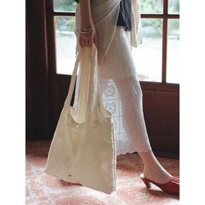 SIAC3132 Fleur Satin Bag_Butter