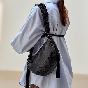 조셉앤스테이시 Daily Shirring Bag S_Vegan Leather Roast Black