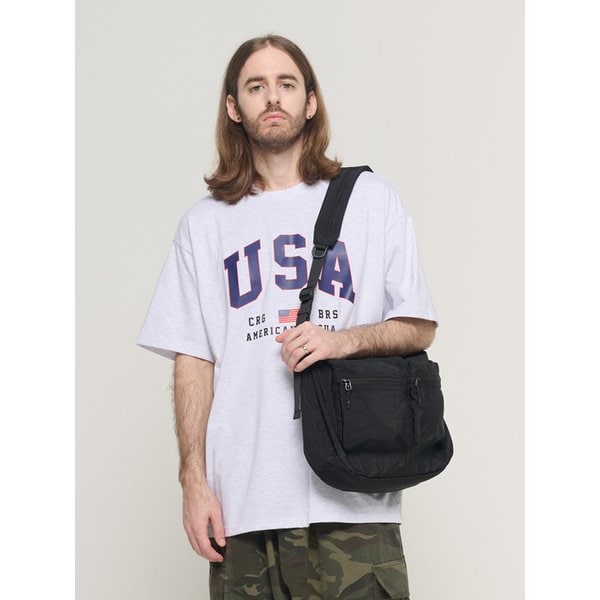 TRAVEL LINE UTILITY HALF CROSS BACK (BLACK)