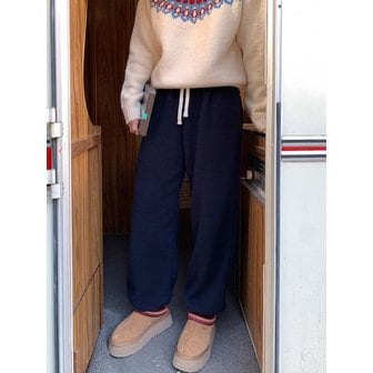 엠엠엠엠 뽀송 플리스 조거팬츠__NAVY