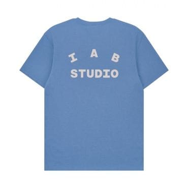 【新品・未使用】IAB STUDIO 水色 Tシャツ Mサイズ 아이앱 스튜디오 오사카 티셔츠 다크 그린 | IAB Studio | KREAM