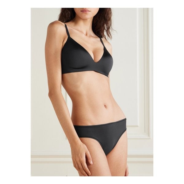 스킴스 와이어리스 폼 티셔츠 데미 브라 오닉스 블랙 46376663162939023