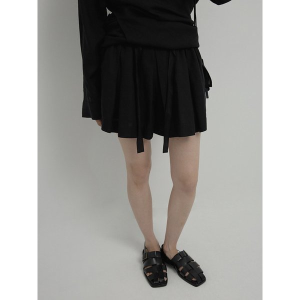 RAMIE PLEATED SKORT - BLACK