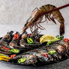 탱글한 식감 블랙타이거 새우장 (중) 800g (6미)