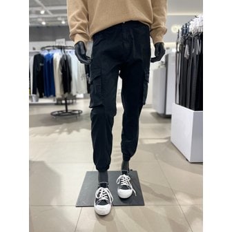 Calvin Klein Jeans [시흥점] 남성 레귤러핏 카고 팬츠 (J322704-BEH)