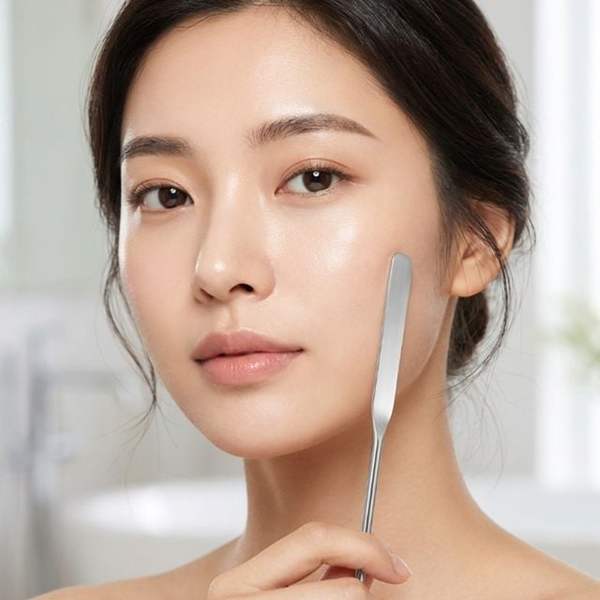 확대된 대표 메이크업 스파츌라 균일 화장 파운데이션 미용사 국가고시 믹싱 팔레트 스틸