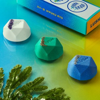 LUSH [백화점]시원한 차 한잔의 휴식 - 기프트[배쓰 밤 3종 세트]