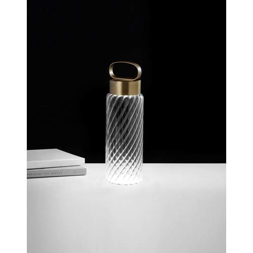 jv87ikpylb.jpg