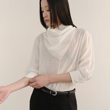 킨더살몬 Maud Scarf Blouse Veil Latte