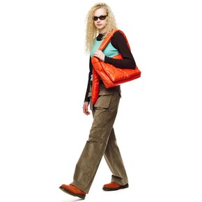 CROSS HERETIC PADDING BAG / orange