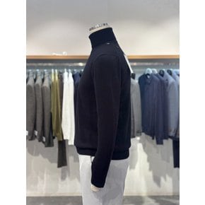 [파주점] 남성 25 F/W 블랙 모 100% 터틀넥 목폴라 니트 RRDMKT70A