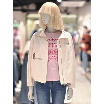 베네통 [파주점] 자수 하이넥 자수 집업 점퍼 BAJP14511-IV