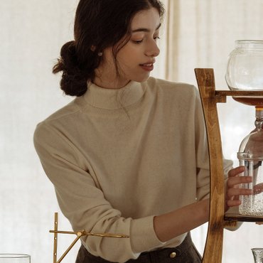 틸아이다이 Cashmere soft turtle neck_Ivory