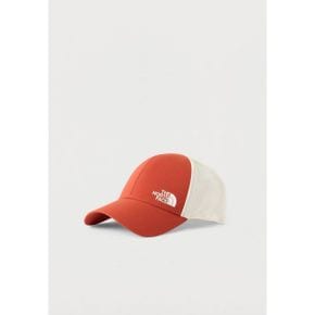 The North Face 더 노스 페이스 여름 트러커 유니섹스 모자 - 빨강/하양 듄 7590499