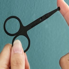 스테인레스 코털 가위 블랙