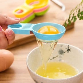 달걀 계란 노른자 흰자 분리기 홈베이킹 제빵 요리 플라스틱 스푼형
