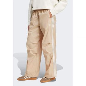 5058473 adidas 3-STRIPES WOVEN PARACHUTE - Tracksuit bottoms beige 105580190