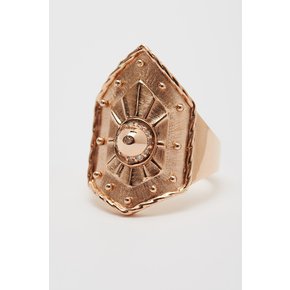 Sheild Ring_rose stud