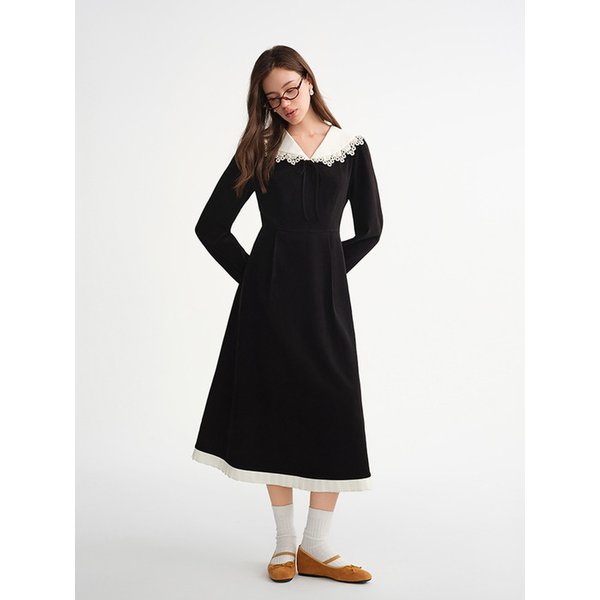 AR_White point collar dress