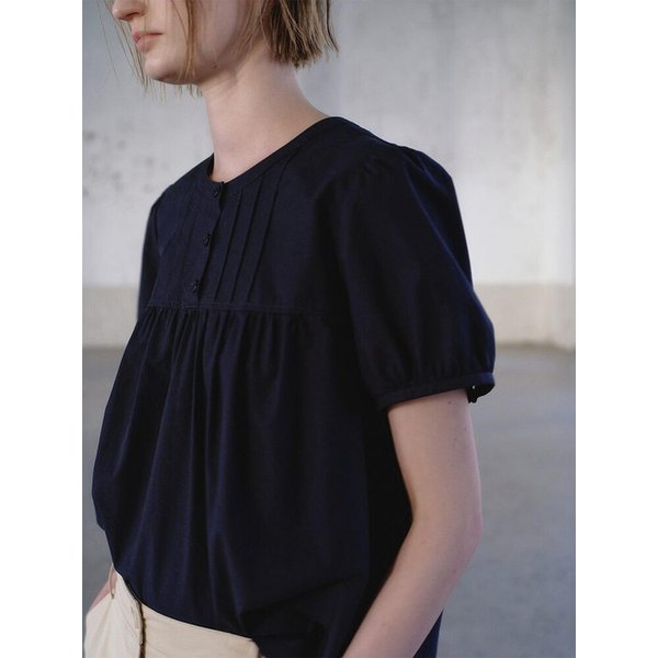 Pintuck Detail Blouse  Navy (KE6360M05R)
