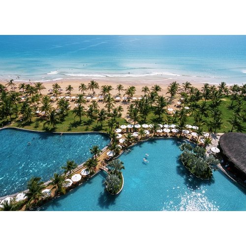 https://media.eoding.com/media/travelagent/1722/imagecontent/%EC%95%84%EB%AF%B8%EC%95%84%EB%82%98%20%EA%B9%9C%EB%9E%80%20%EC%88%98%EC%98%81%EC%9E%A5%EB%B9%84%EC%B9%98.jpg