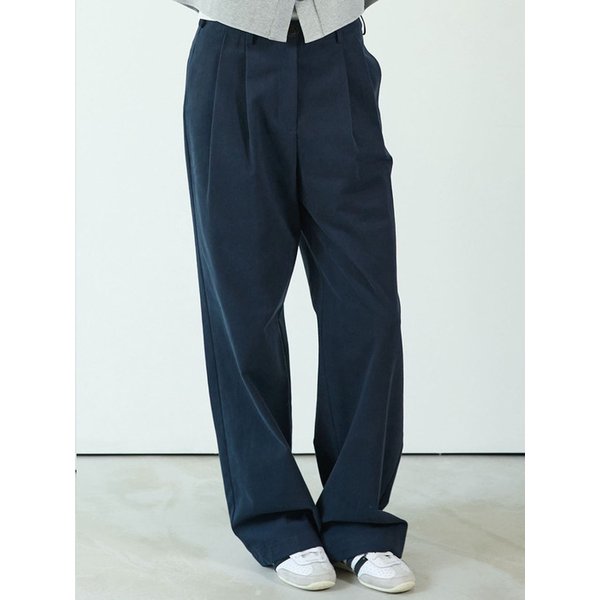 [리퍼브]Suede Tuck Trousers_Navy