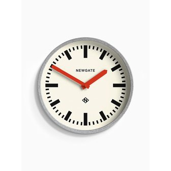 홀리데이비지터 뉴게이트 러기지 벽시계 - Newgte Luggage Wall Clock (레드)