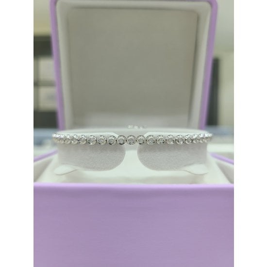 [파주점] 나나뉴 (4개 한정수량 판매) 다이아몬드 테니스 팔찌 WG 18K 211601517