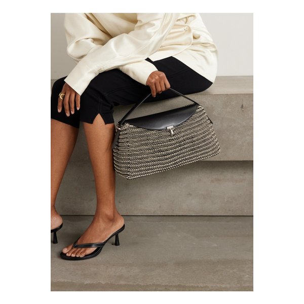 티락 우븐 가죽 숄더 백 블랙 46376663162874025