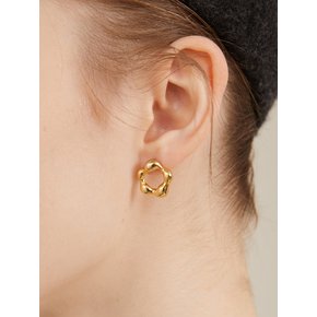 Volume Wave Earring