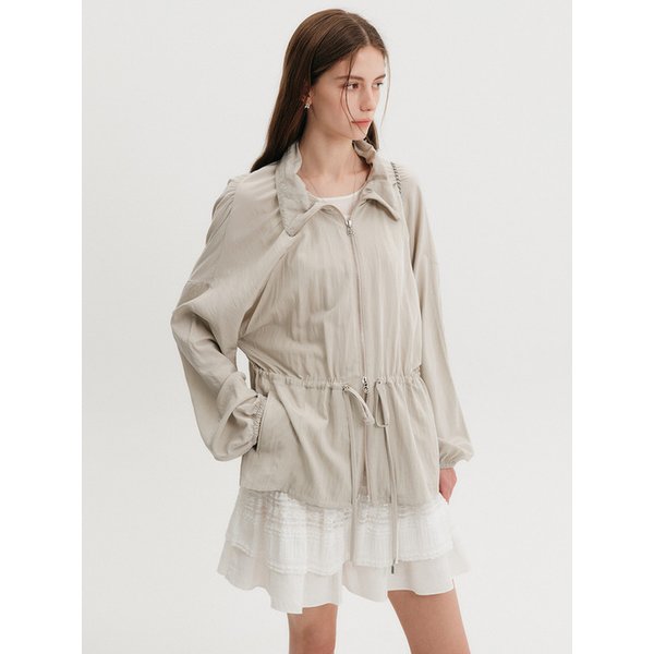 리나 셔링 윈드브레이커 점퍼_에시 베이지 / LINA SHIRRING WINDBREAKER JUMPER_ASH BEIGE