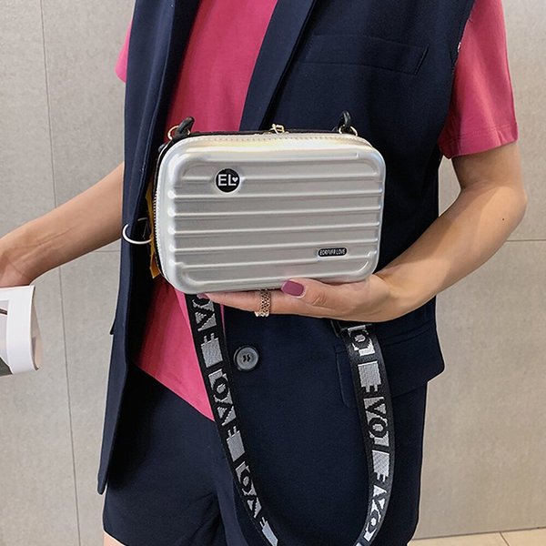 [아일렌]캐리어 스타일 미니 크로스백 실버 데일리 핸드폰가방