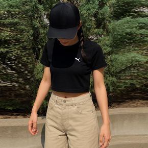 푸마 PUMA 에센셜 베이비티 세미 크롭 반팔티 블랙 629745 01_P396350546